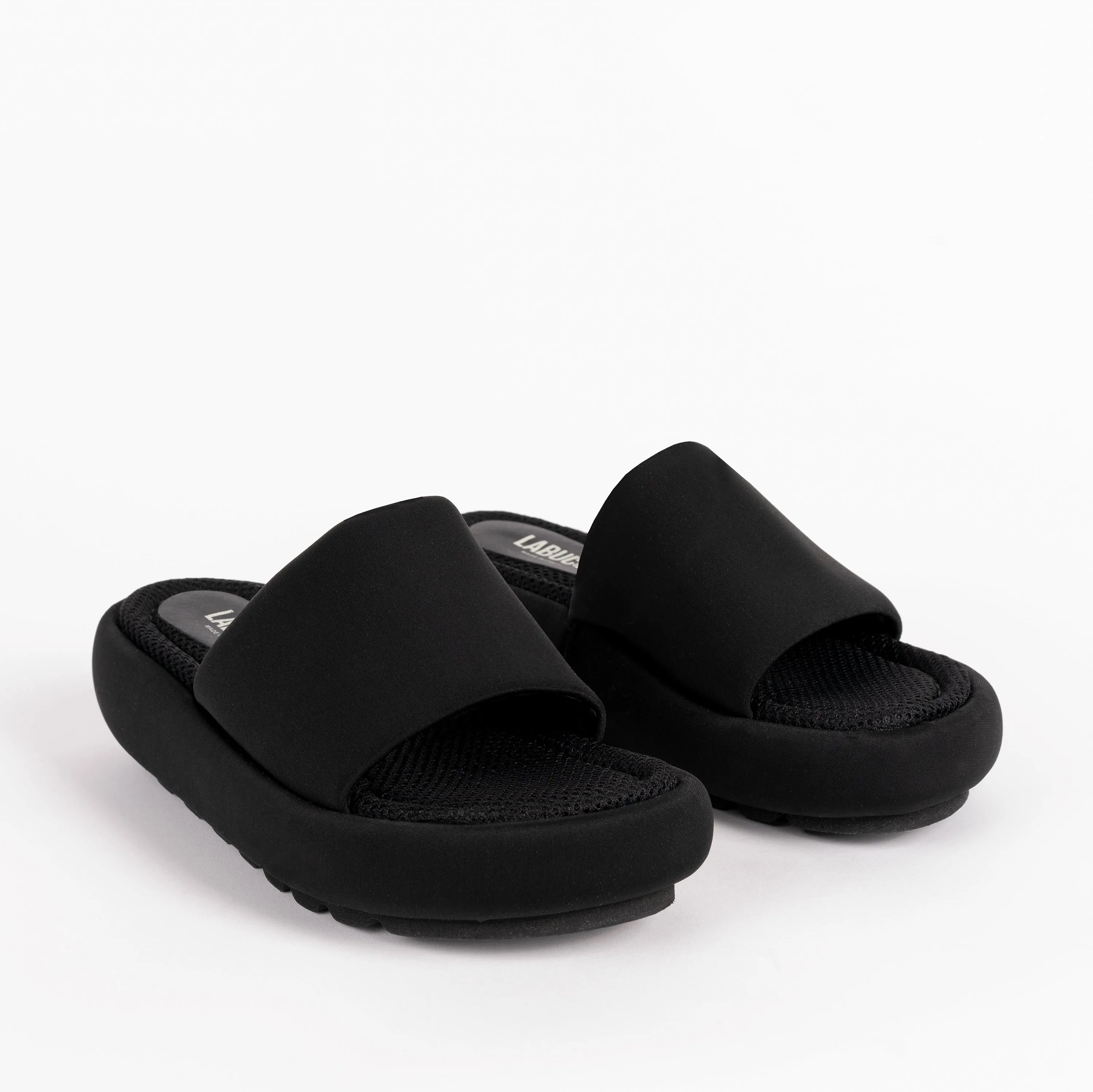 Floatie Black