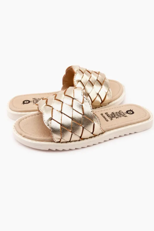 Gold puff woven slide