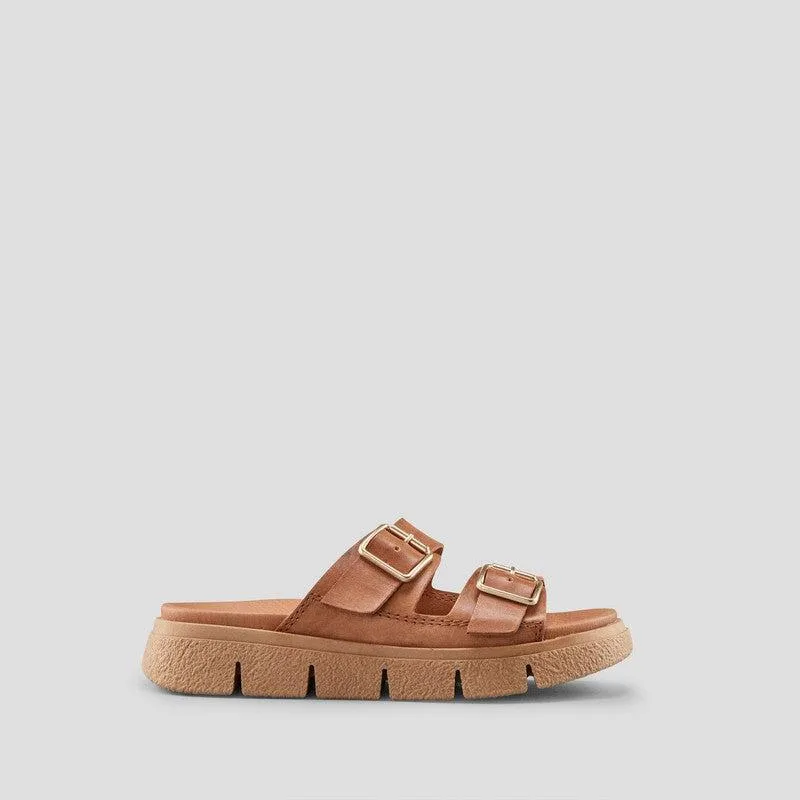 Piera Sandal in Tan