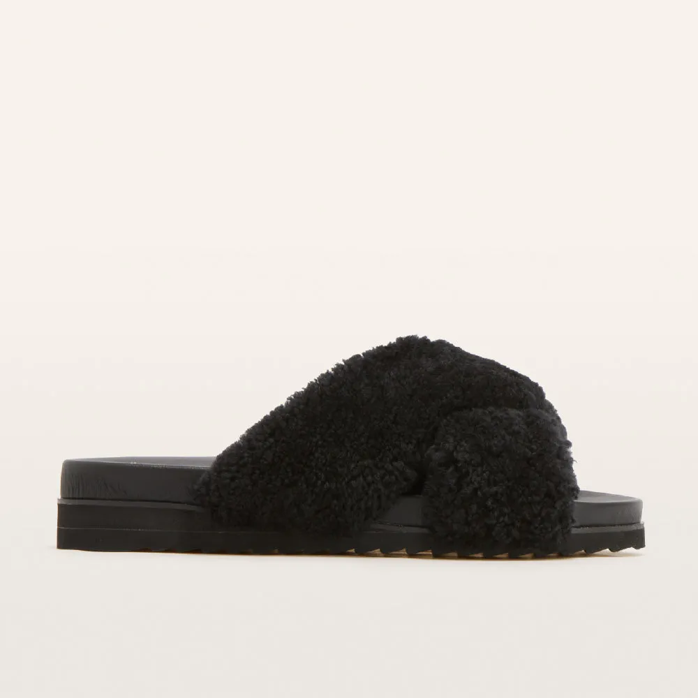 Rebel II Black Shearling