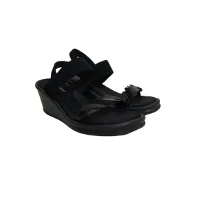 Skechers Black Memory Foam Wedge Sandals | Gently Used |