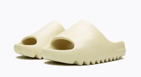 Yeezy Slide 'Bone' (2022)